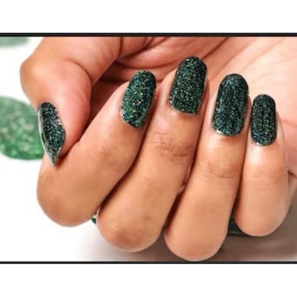 Color Street Nail Polish Strips Gaelic Greenery New Glitter Holographic